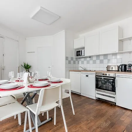 Magenta Quest * Paris